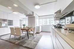 Hougang Avenue 5 (Hougang), HDB Jumbo #215746361